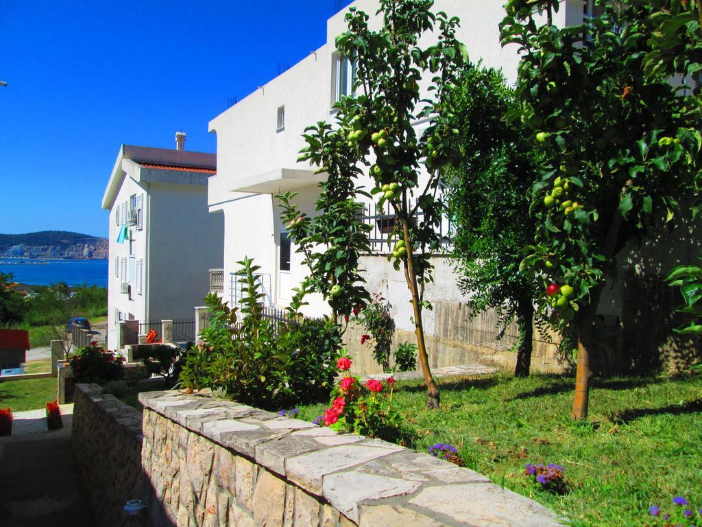 Apartments Miki Bar Exterior foto